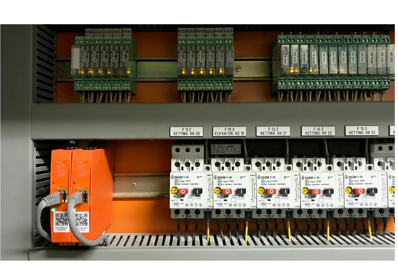 SAM4 hardware inside