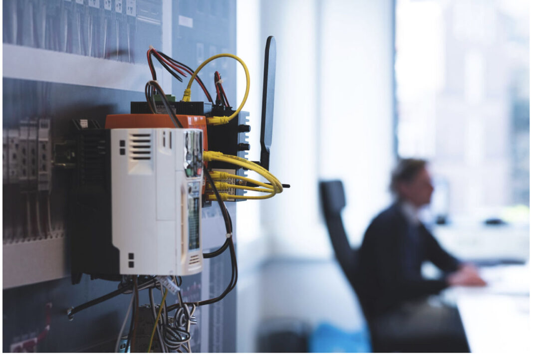 Samotics Extends SAM4 to Support Medium and High-Voltage Motors