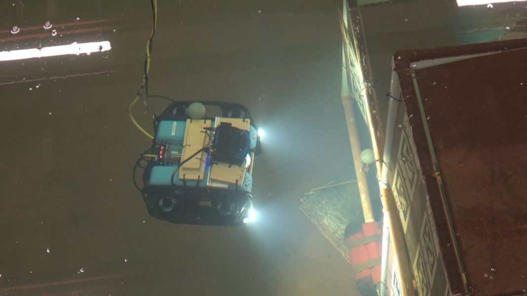 AI to enable autonomous underwater robots to perform precision offshore wind farm repairs