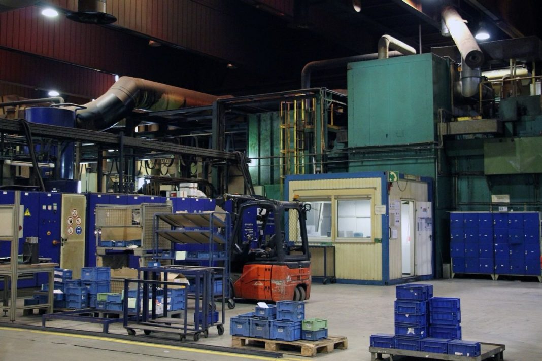 A Year of Transformation: Challenges and Opportunities for Industry and the Used Machinery Market in 2024