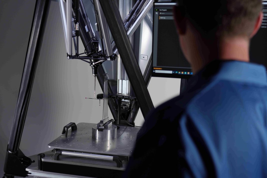 Renishaw introduces the innovative Equator–XTM 500 dual-method gauging system